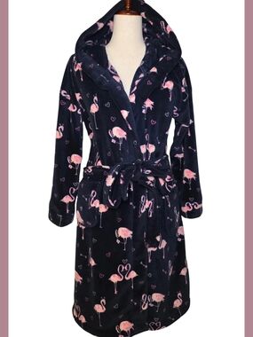 Vera Bradley Navy Flamingo Fiesta Plush Robe